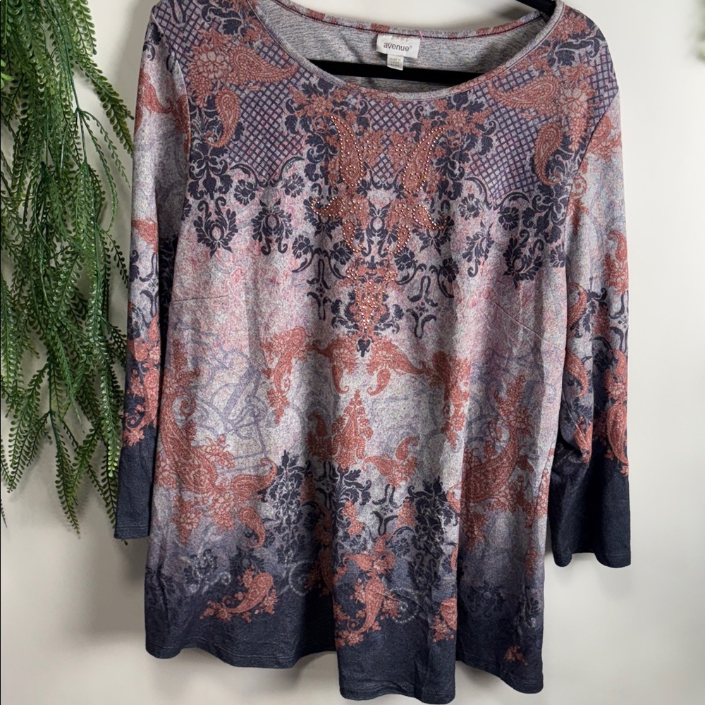 Avenue Gray and Coral Patterned Blouse